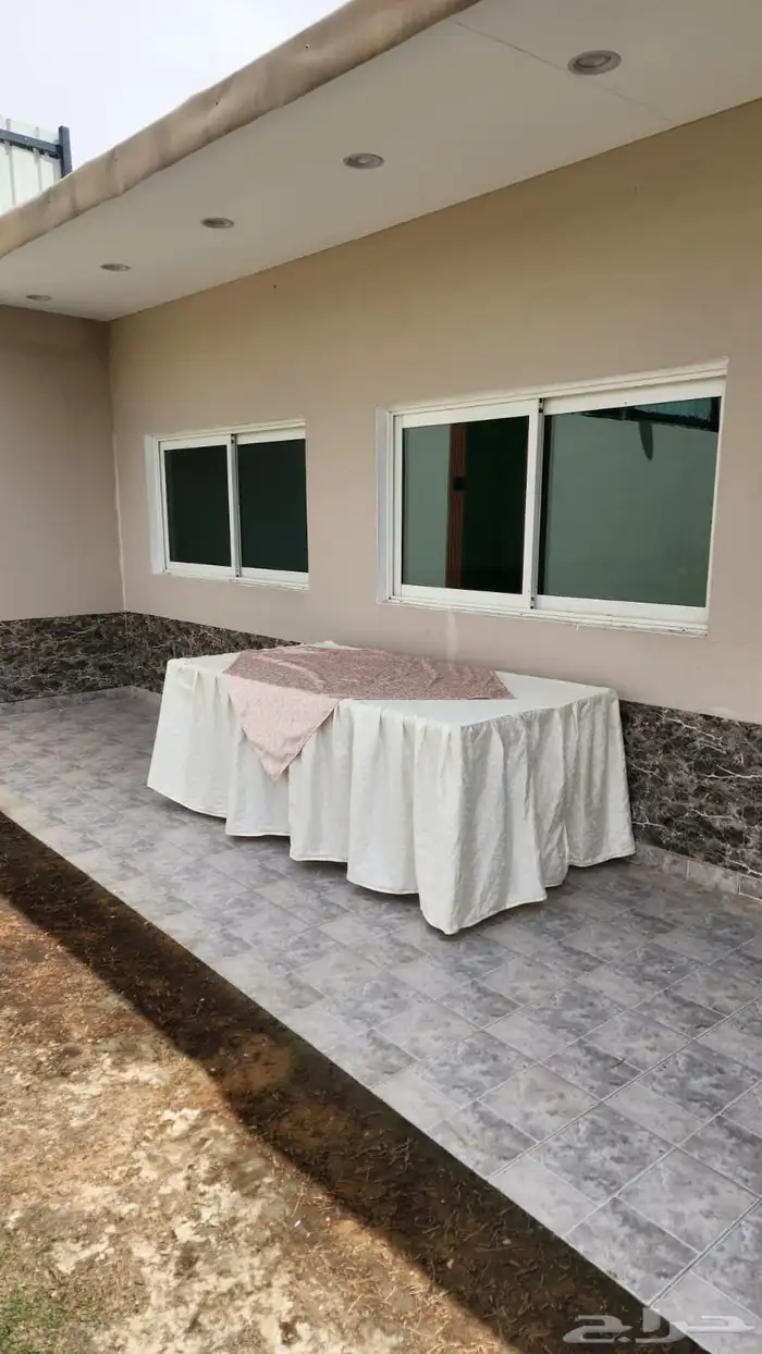 إيجار طاولات وكراسي 35