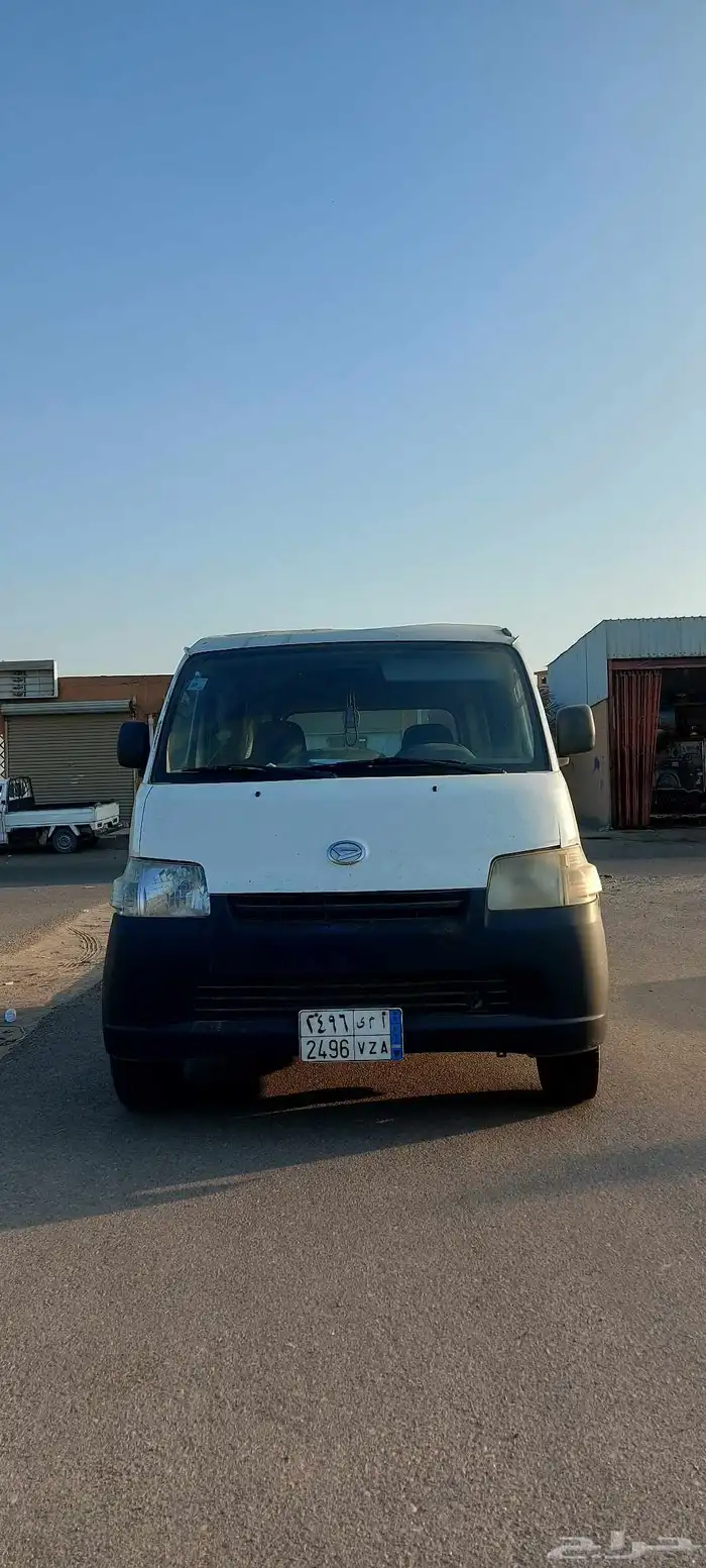 فان دايهاتسو موديل 2015 الايجار شهري و اسبوعي فقط 4