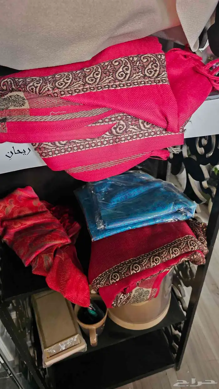 اغراض بظاعة محل ورود.. تبيع المحل باقي البظاعه 6