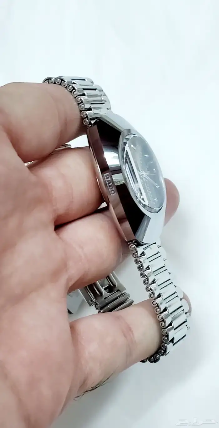 ساعة رادو سويسرية اصلية للبيع بسعر خاص 2