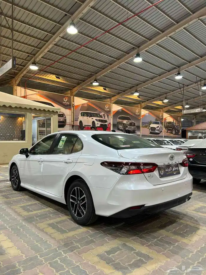 تويوتا كامري LE بنزين 2022 سعودي 0