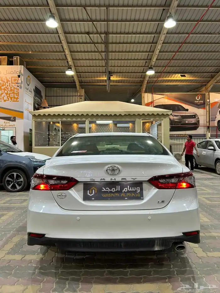 تويوتا كامري LE بنزين 2022 سعودي 3