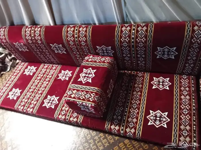 كراسي خارجية خشبي وحديد وجلسات شعبية 6