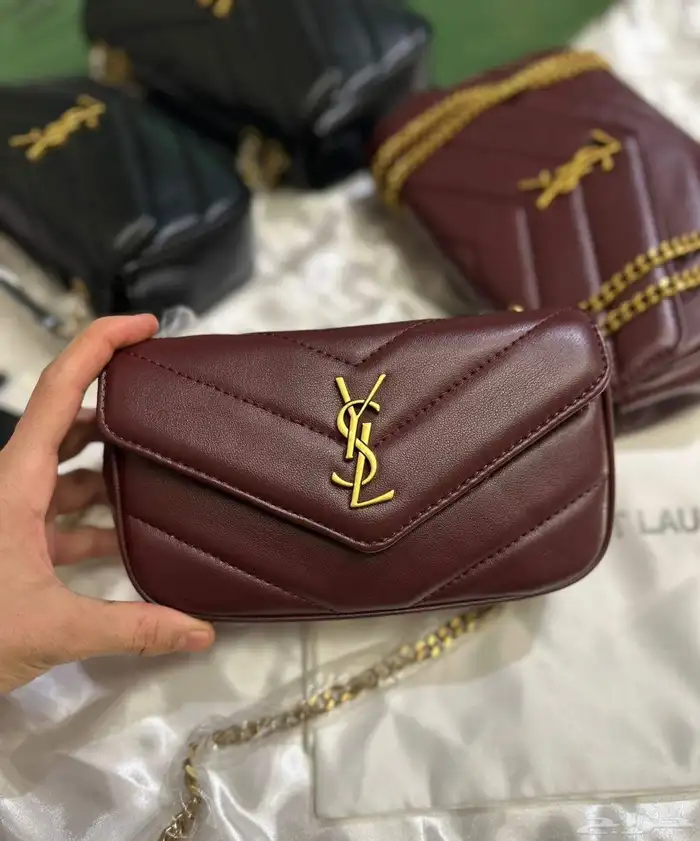 شنط ميو ميو حجم كبير وشنط سالوران 0