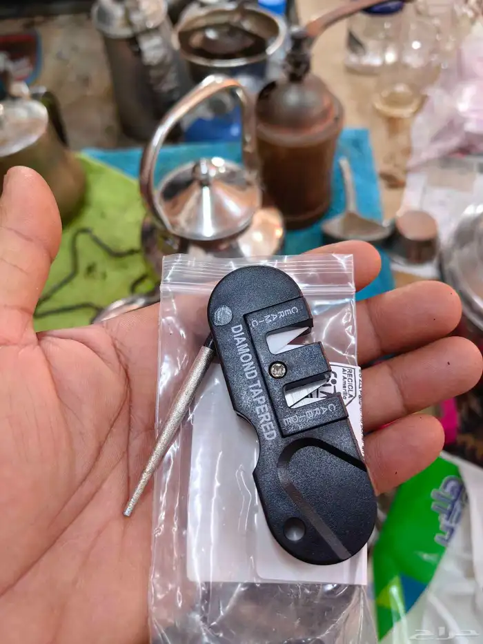 مسن سكاكين صغير يدوي سهل الحمل ب25 0