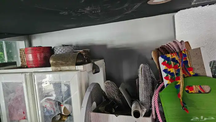 اغراض بظاعة محل ورود.. تبيع المحل باقي البظاعه 18