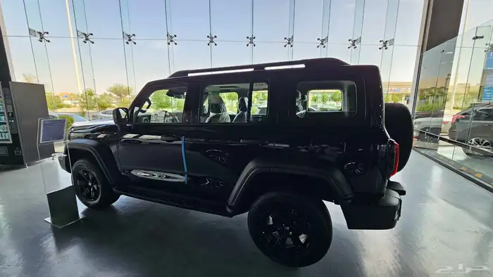 تانك 300 دفع رباعي 2025 14