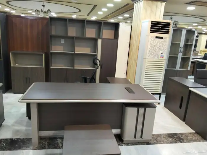 طقم مكتب مدير فخم مكاتب اداريه طاولة اجتماع وكراسي دواليب 8