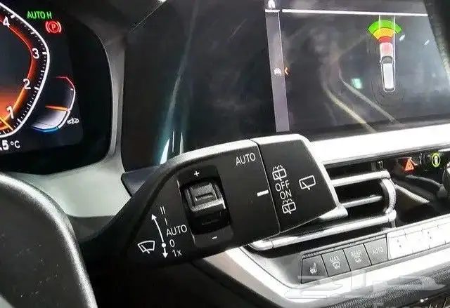 Bmw 320i موديل 2022 16