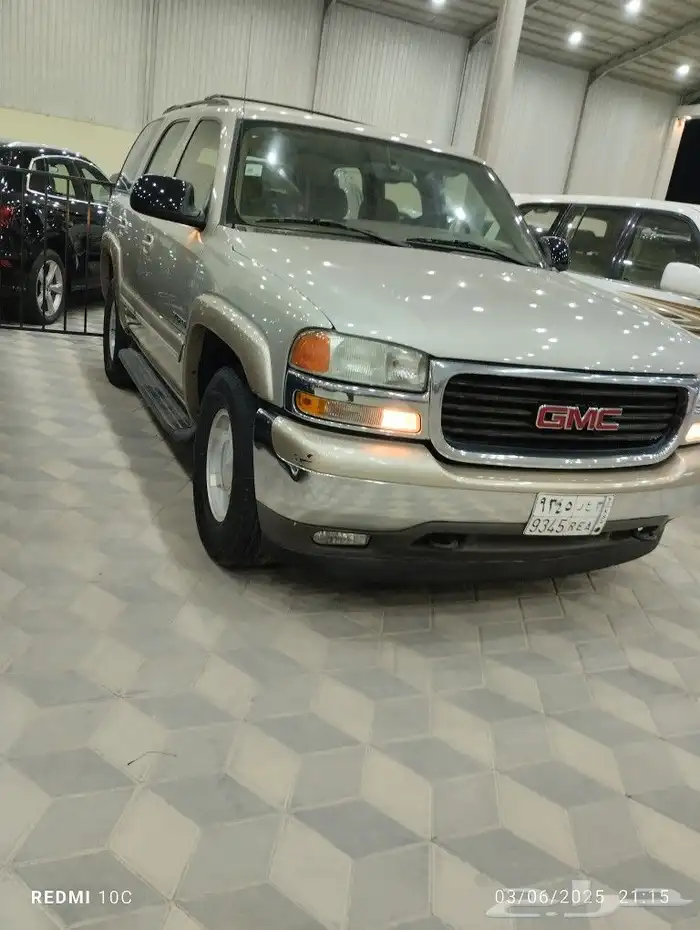 GMC Yukon 4