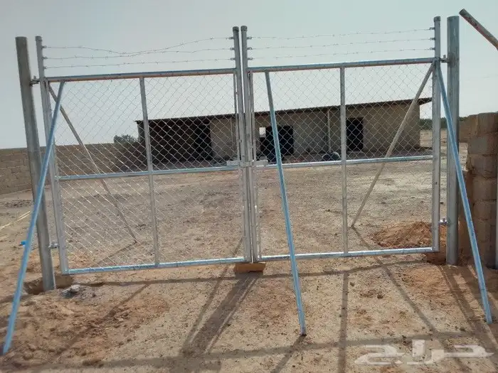 نقوم بتركيب الشبوك والسواتر وتوريد أنخيل وغرسه واشنطن وعربي 3