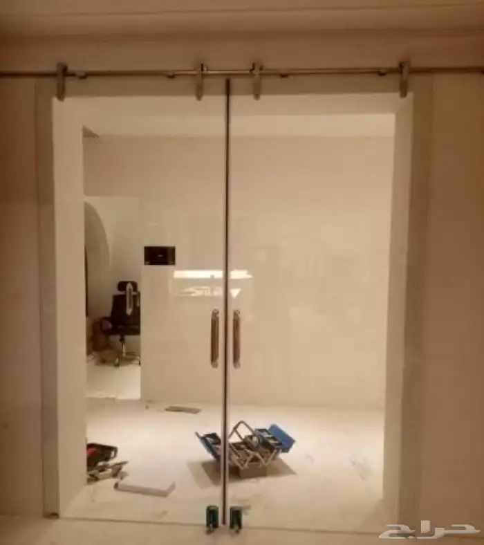 ديكورات زجاج ومرايا 3
