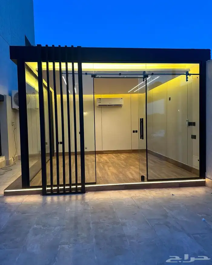 غرف زجاجية وجلسات خارجيه وأحواض زراعيه 1