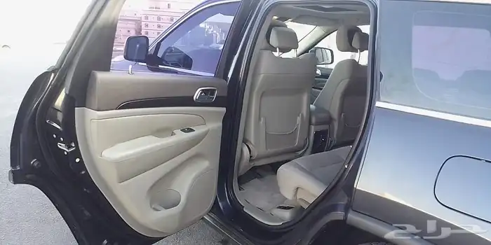 جيب شروكي2013 14