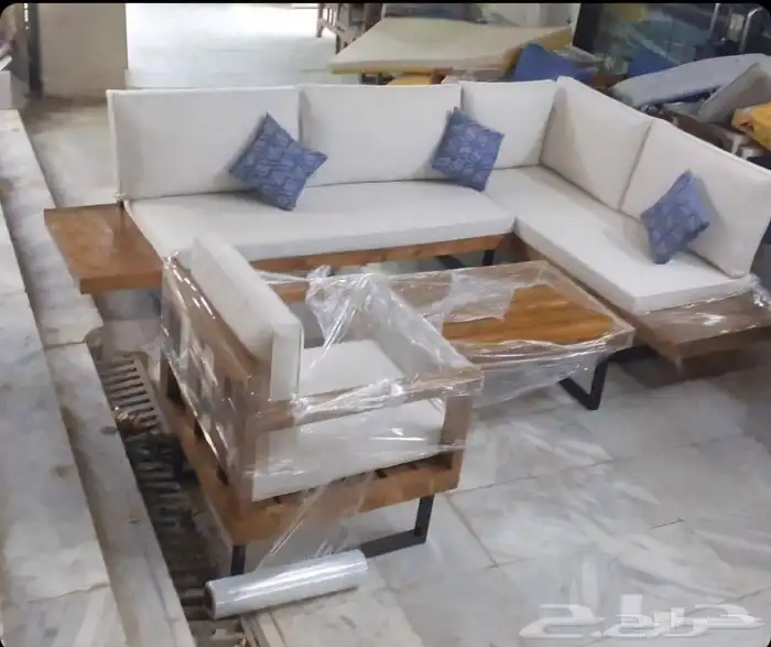 كرسي خشب سوئدي طاولاة 0