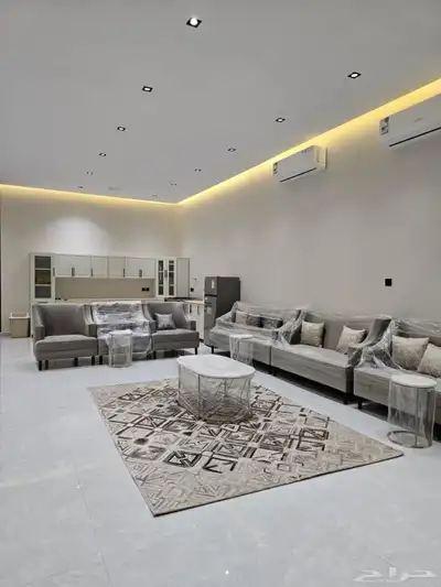 للبيع شاليه مؤثث يقبل جميع البنوك 1