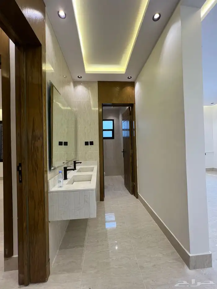 ادوار للبيع 9