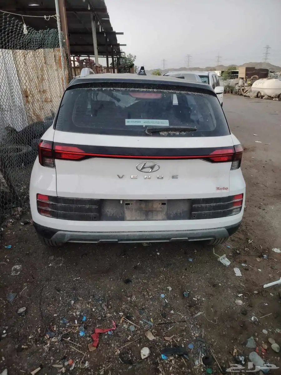 يوجد لدينا قطع غيار هونداي فينيو 2023 تشليح 0