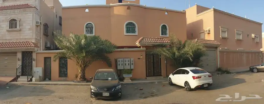 فيلا بنظام عمارة شقق 0