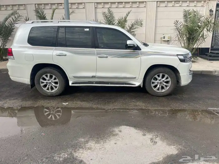 تويوتا لاندكروزر 2016 6