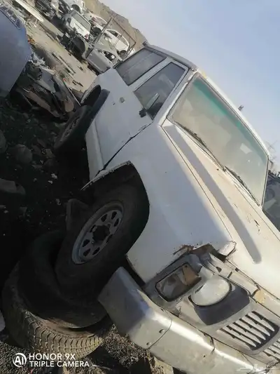 نيسان باترول ربع 92 تشليح قطع غيار فقط 7