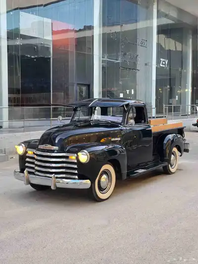 شاحنه شفروليه موديل 1952 كلاسيك أدفانس ديزاين (Advance Desig 3
