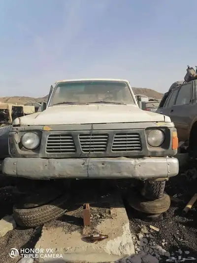نيسان باترول ربع 92 تشليح قطع غيار فقط 9