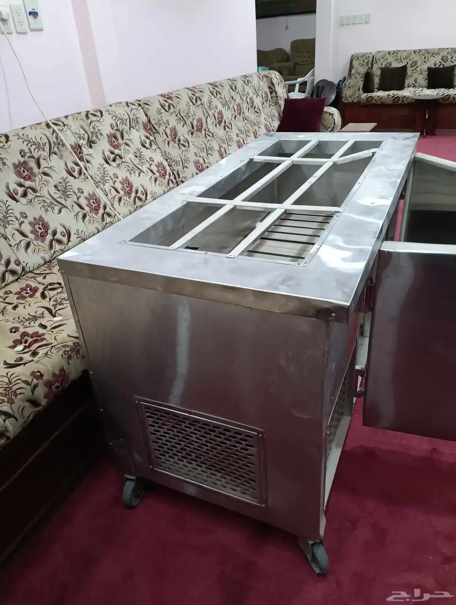 ثلاجة عرض ستانلس ببابين 2