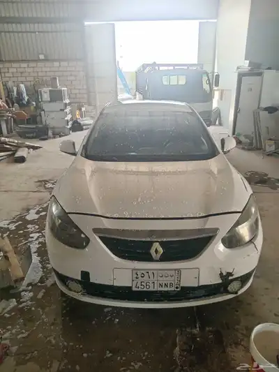 رينو فلاونس 2012 0