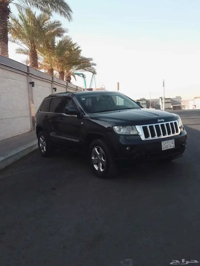 جيب شروكي2013 10