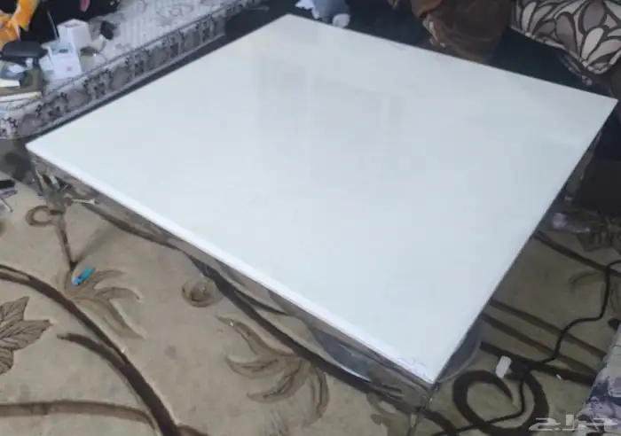 طاوله رخام نظيفه جدا 0