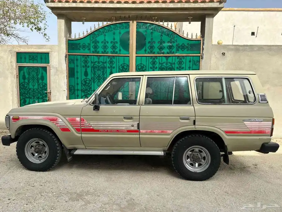 جيب صالون 1989 8