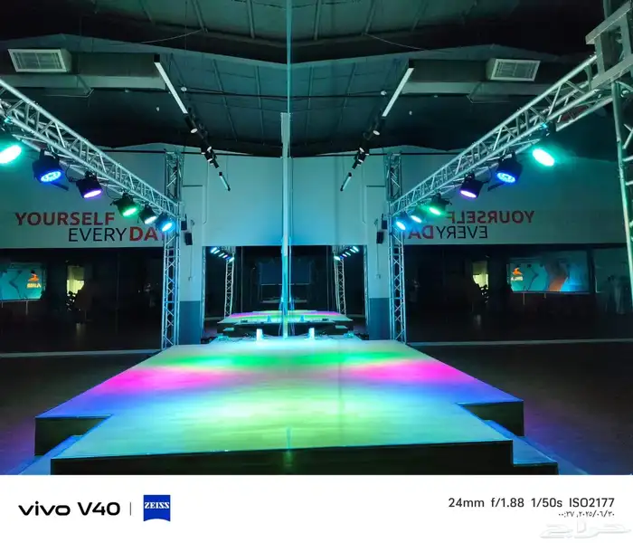 ليزرات مسارح ناديات محلات جميع المستلزمات 1