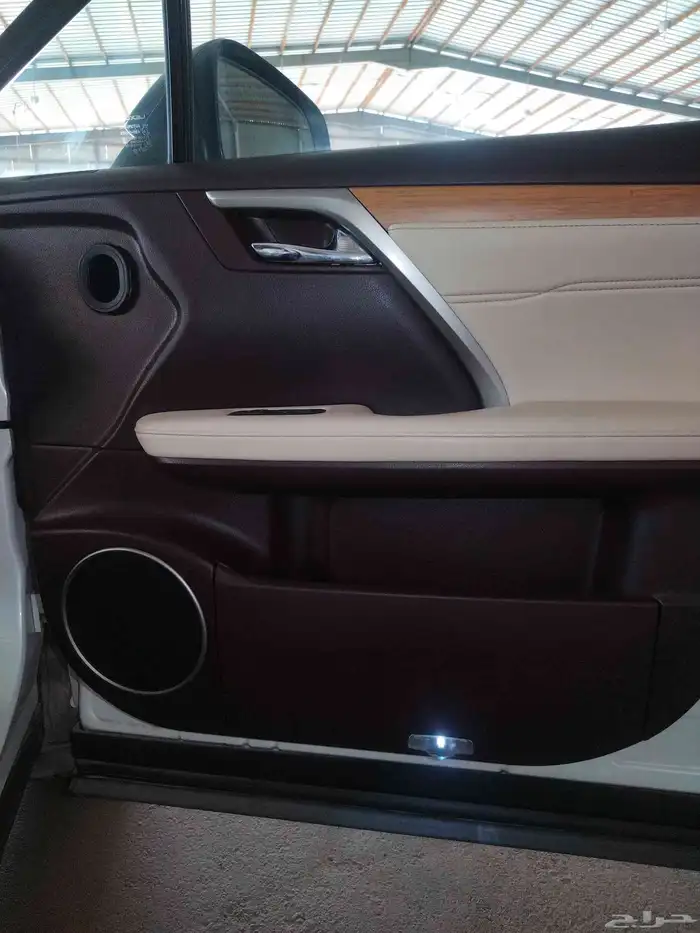 2017 لكزس RX350 19