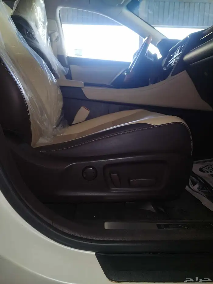 2017 لكزس RX350 18