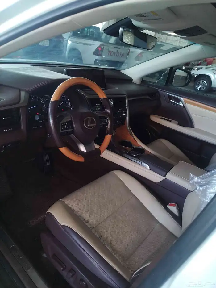 2017 لكزس RX350 11