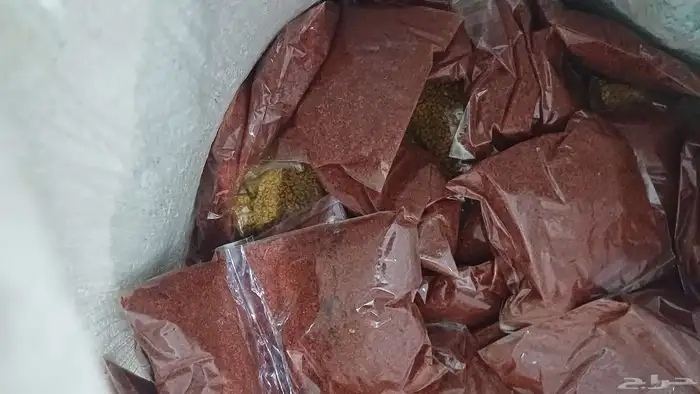 كميه من البهارات بسعر مخفض 3