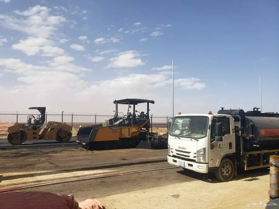 معدات اسفلت لايجار نيوم شرمه البدع ضباء تبوك 3