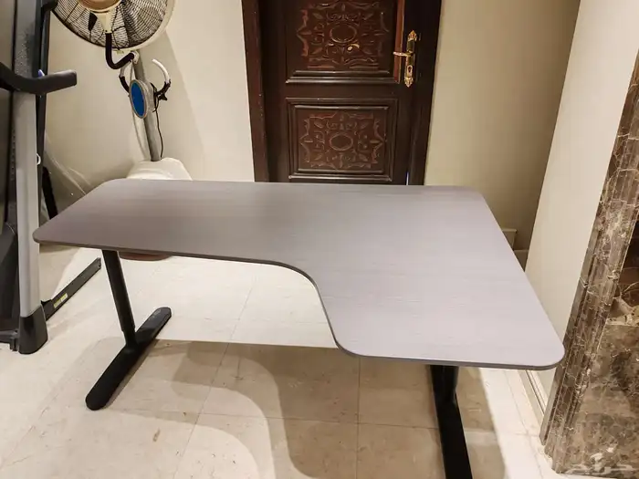 طاولة مكتب زاوية ايكيا 2