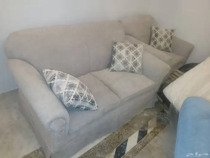 كنب فاخر ملكي بسعر مخفض 2