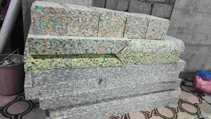 تنجيد وتفصيل كنب ومجالس عربيه مساند ستائر 8