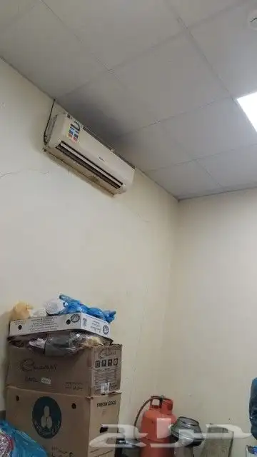السلام عليكم مكيف اسبلت للبيع الموقع المزاحمي 2