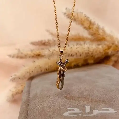 سلسال با لاسم مطلي ذهب عيار21 تصميم الاسم او اللون حسب الطلب 0