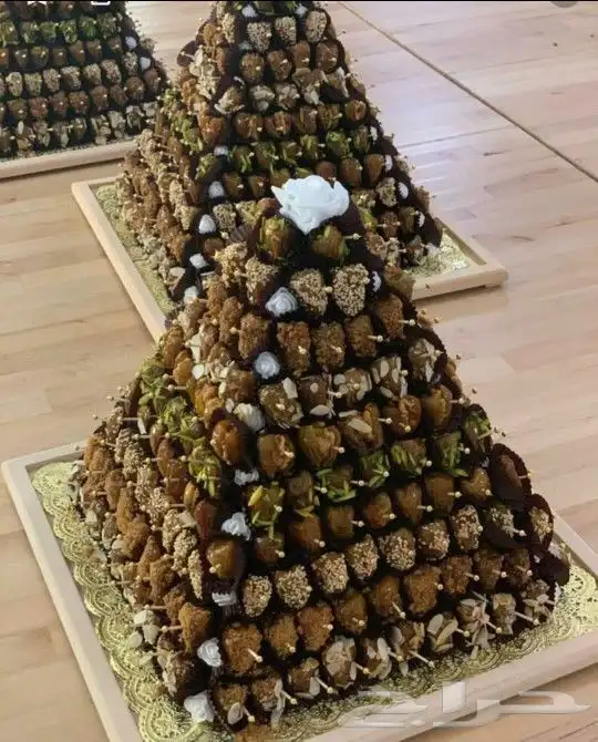 فلين تمور فلين حلويات تشكيلة التمور فلين 12