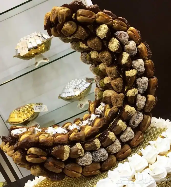 فلين تمور فلين حلويات تشكيلة التمور فلين 3