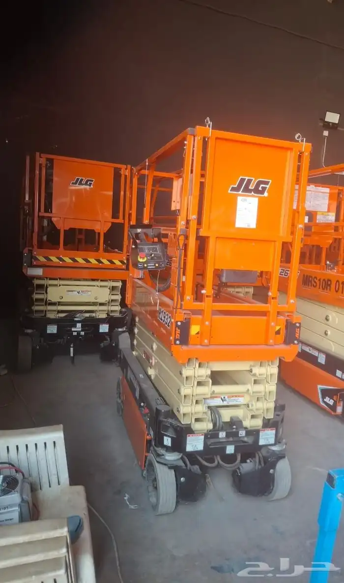 مانلفت 43 متر 28 متر 26 متر سيزرلفت فوركلفت كرينات 1