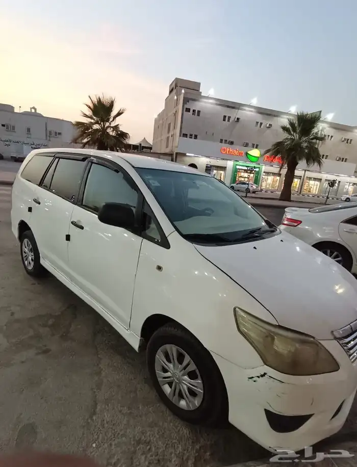 TOYOTA INNOVA 2012 6