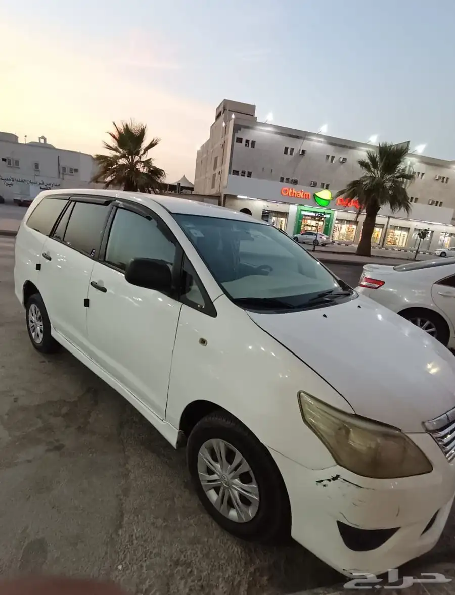 TOYOTA INNOVA 2012 6