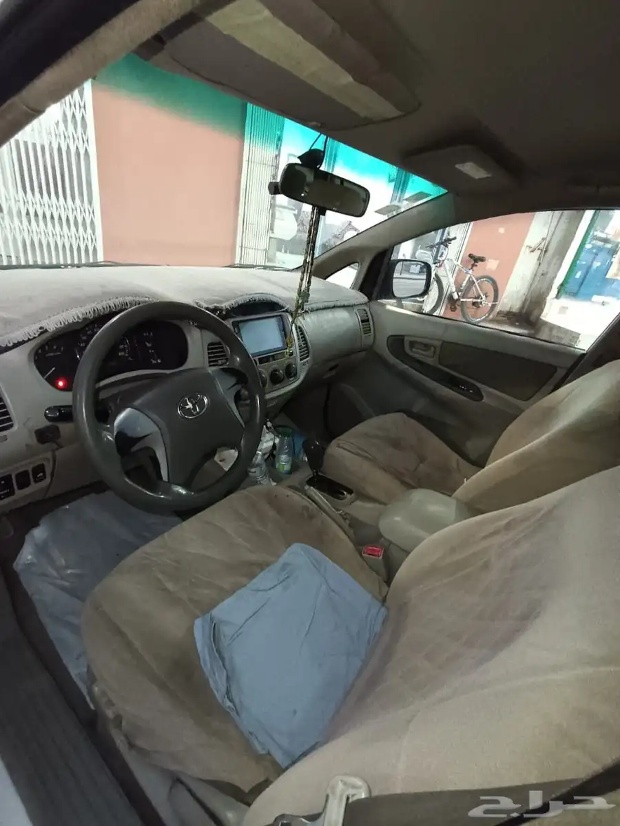 TOYOTA INNOVA 2012 7