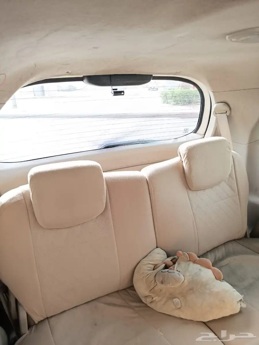 TOYOTA INNOVA 2012 5
